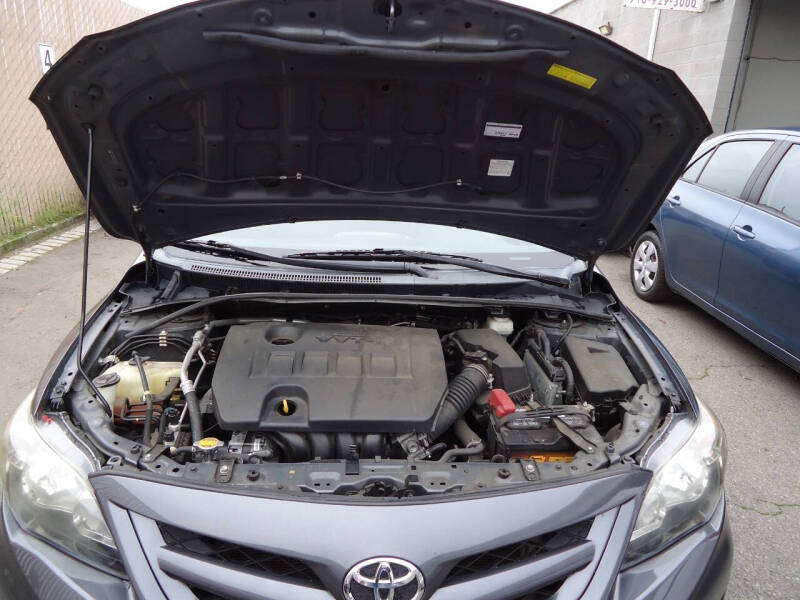 2011 Toyota Corolla S