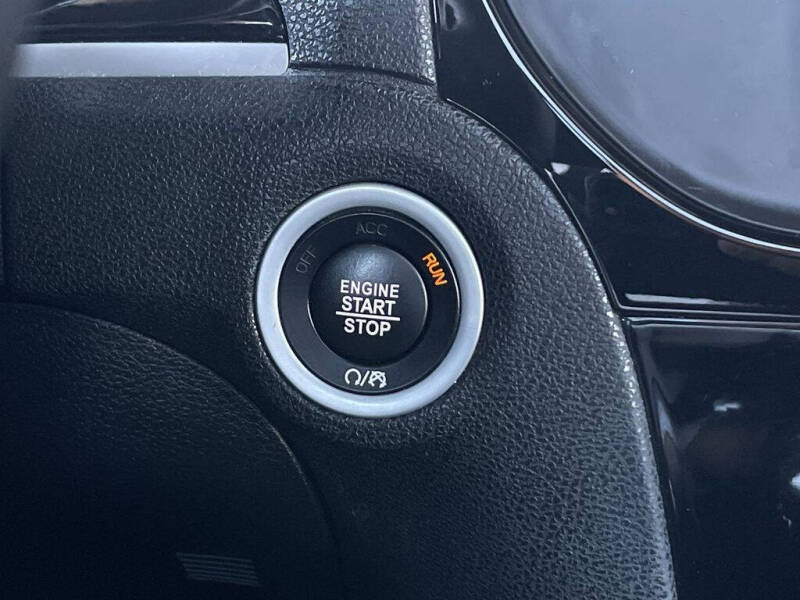 2023 Chrysler 300 S V6