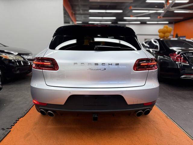 2015 Porsche Macan S