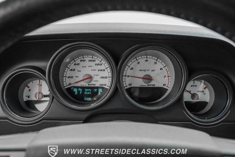 2009 Dodge Challenger SRT8