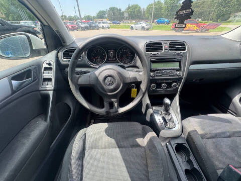2011 Volkswagen Golf 2.5L PZEV