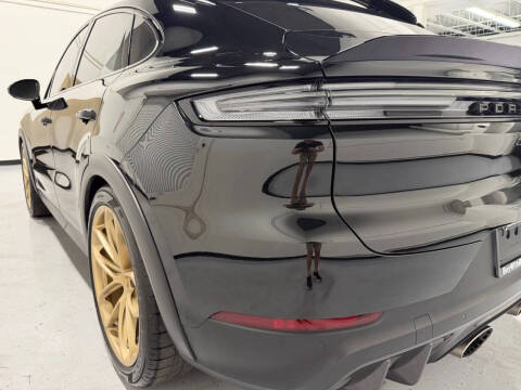 2024 Porsche Cayenne Turbo GT