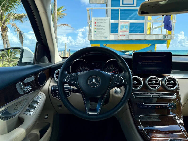 2018 Mercedes-Benz GLC GLC 300