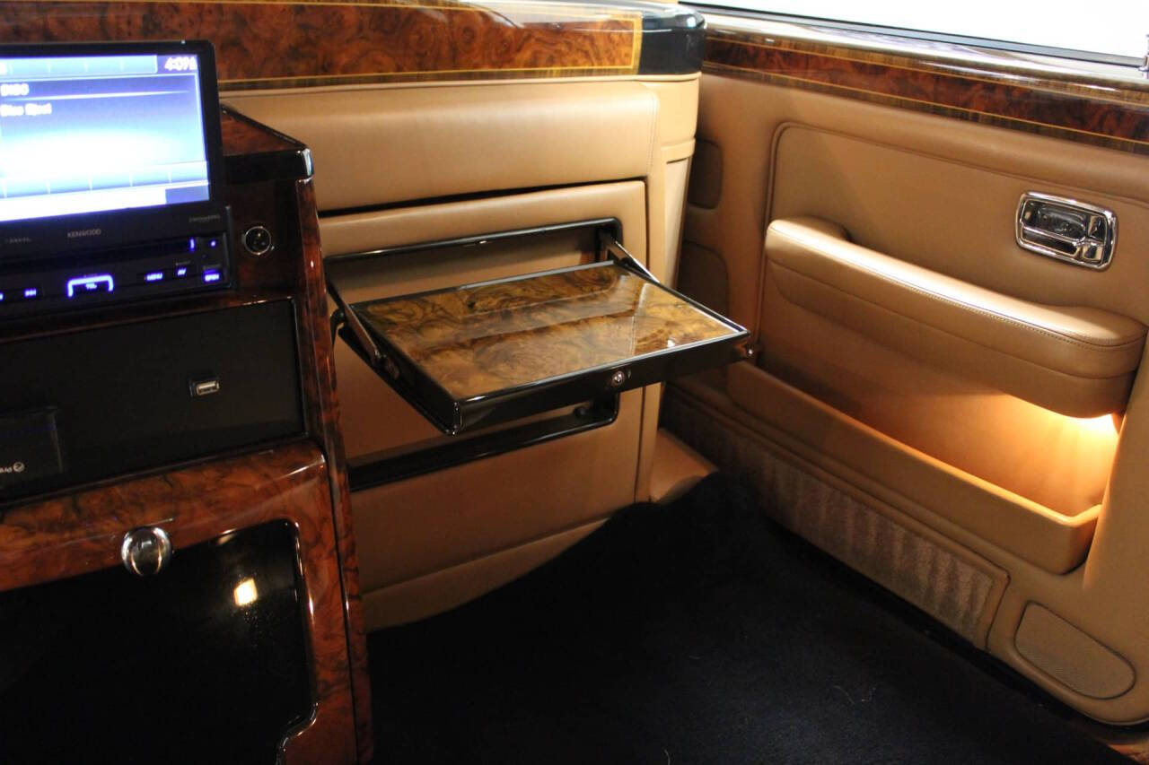1993 Rolls-Royce Silver Spur II Touring Limousi 10