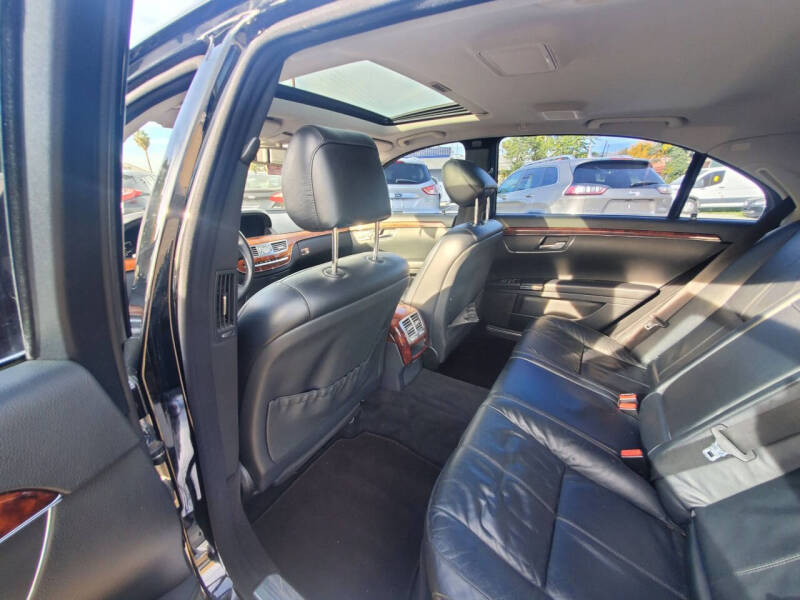 2007 Mercedes-Benz S-Class S 550