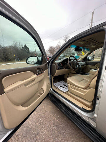 2010 GMC Yukon XL SLT
