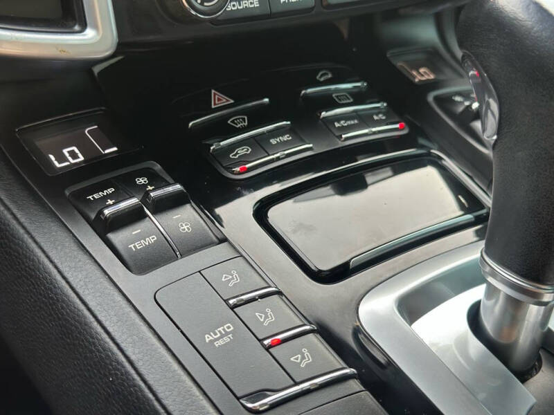 2017 Porsche Cayenne