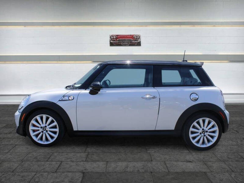2011 MINI Cooper John Cooper Works