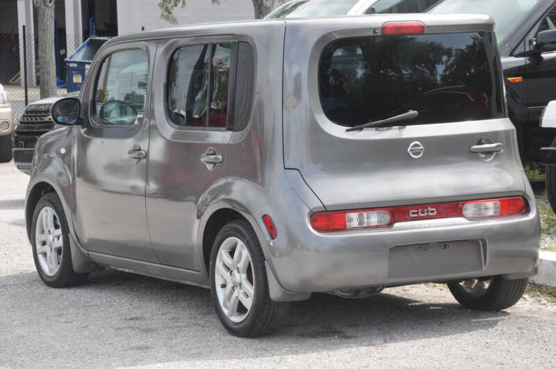 2010 Nissan cube