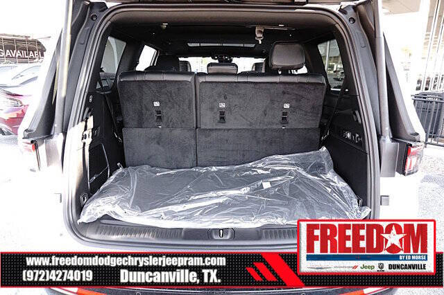 2025 Jeep Wagoneer Carbide