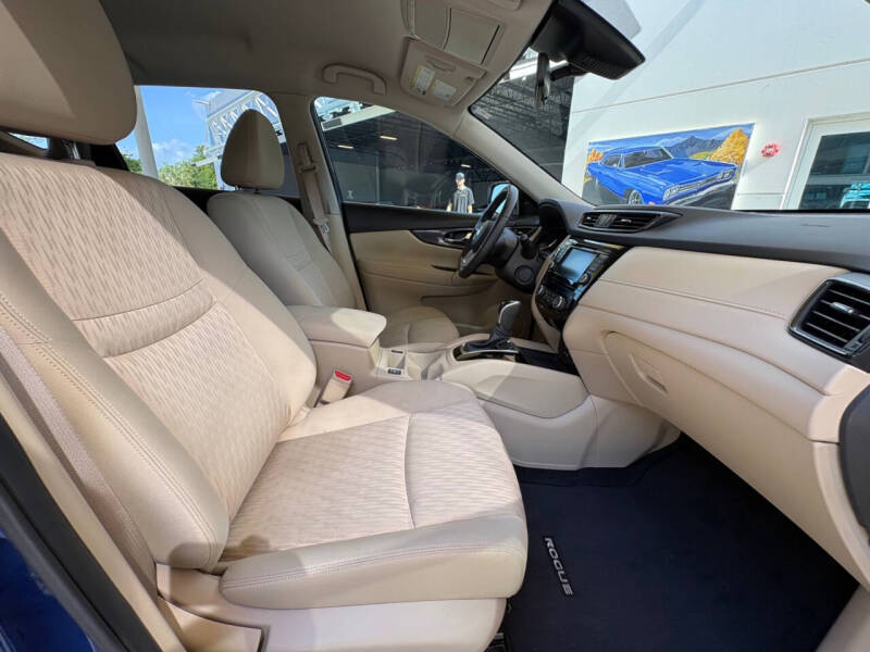 2020 Nissan Rogue