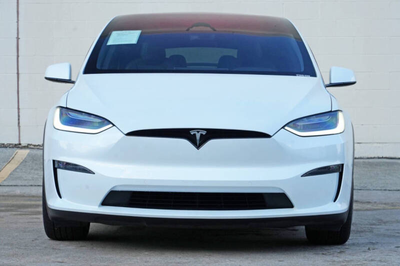 2023 Tesla Model X Standard Range