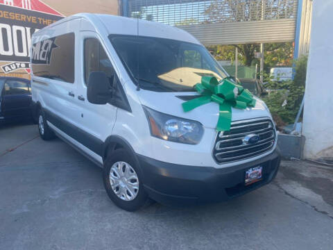 2017 Ford Transit