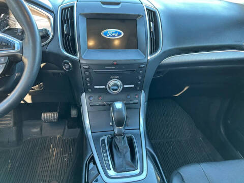 2018 Ford Edge Titanium