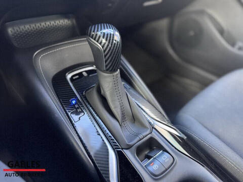 2020 Toyota Corolla Hatchback SE