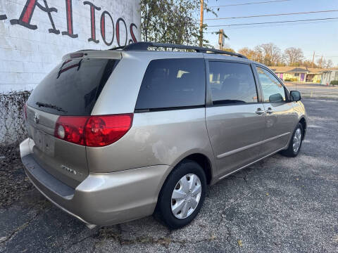 2006 Toyota Sienna CE 7 Passenger