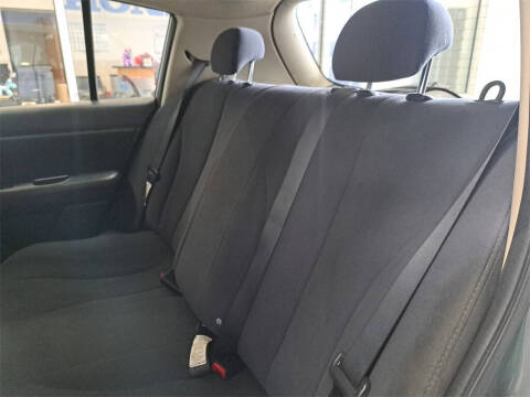 2009 Nissan Versa 1.8 S