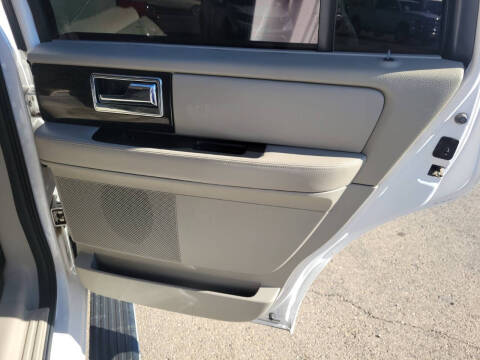 2016 Lincoln Navigator Select