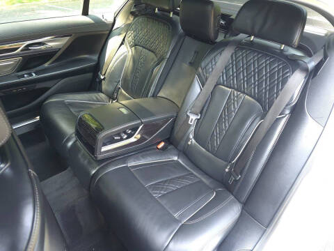 2022 BMW 7 Series 740i xDrive