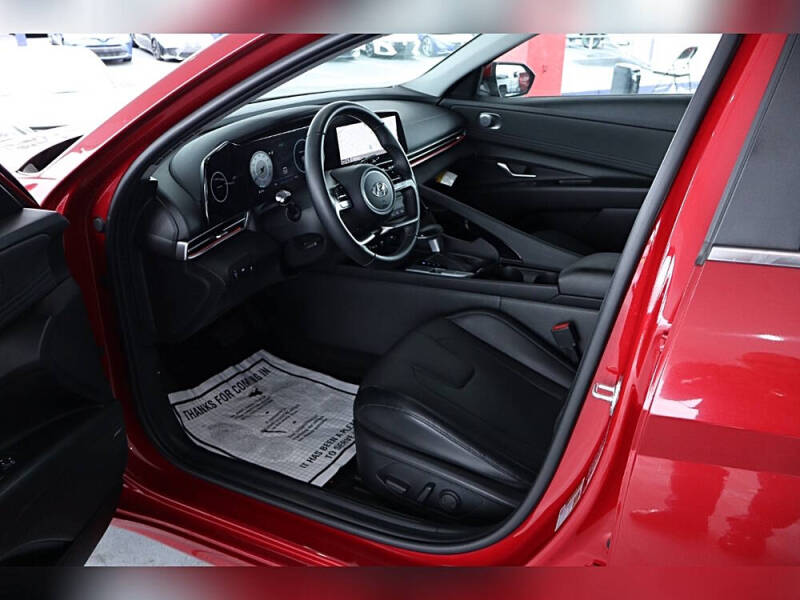 2023 Hyundai Elantra