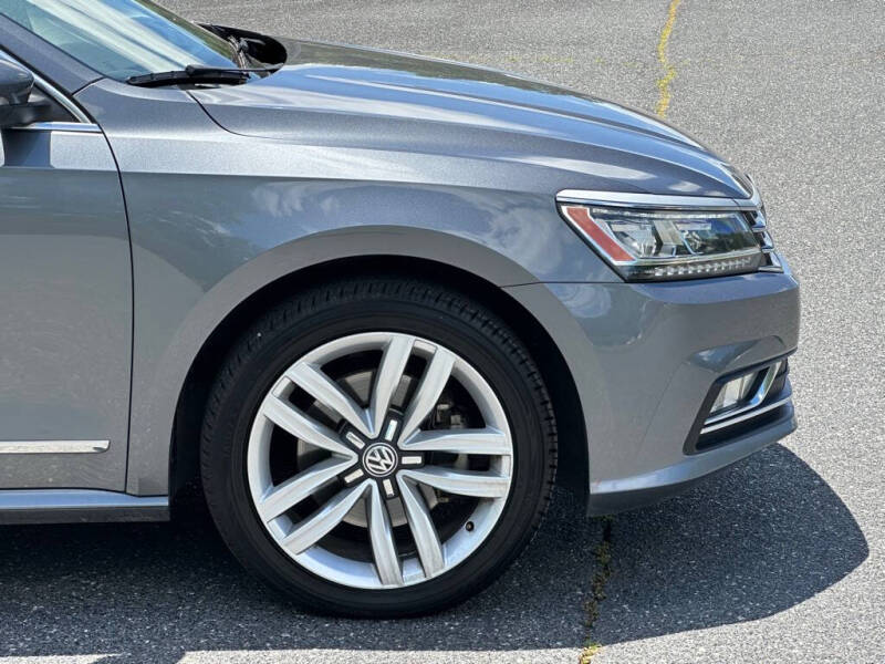 2016 Volkswagen Passat