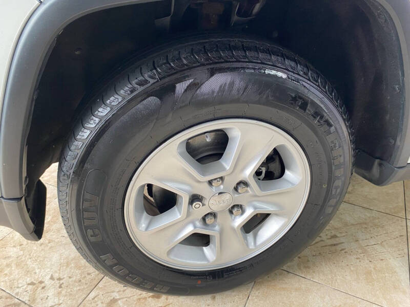 2015 Jeep Grand Cherokee Laredo