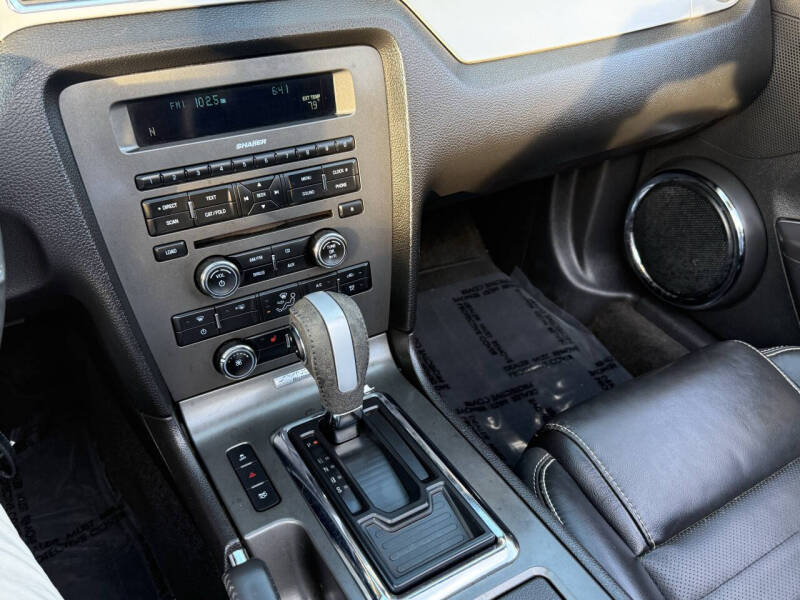 2013 Ford Mustang GT Premium