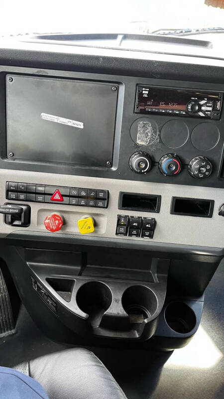 2021 Freightliner Cascadia