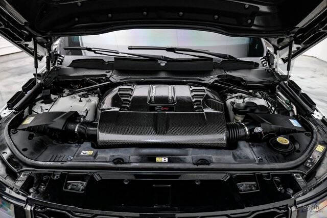 2020 Land Rover Range Rover Sport SVR