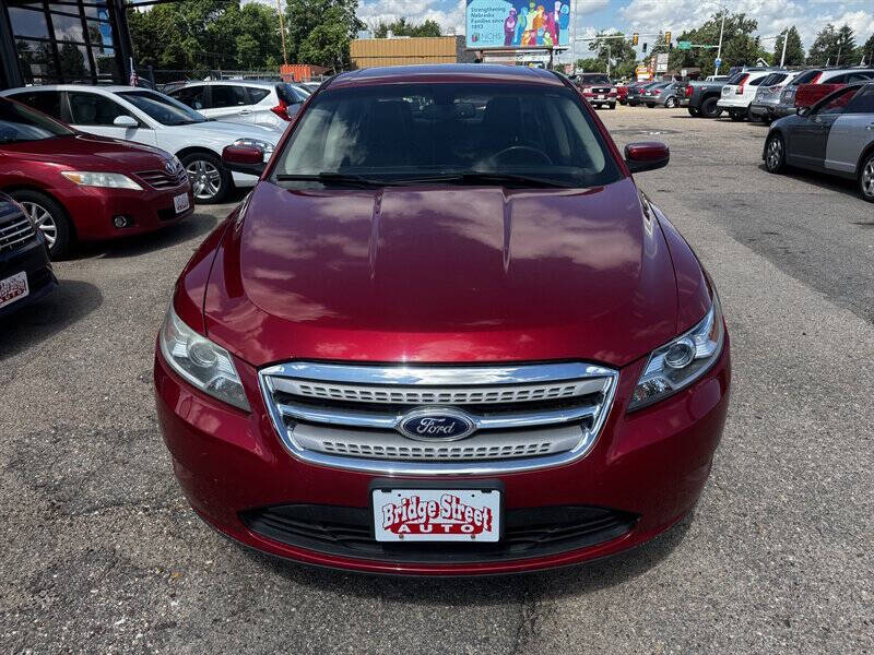 2011 Ford Taurus SEL