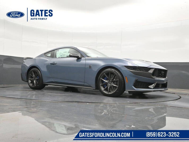 2025 Ford Mustang Dark Horse