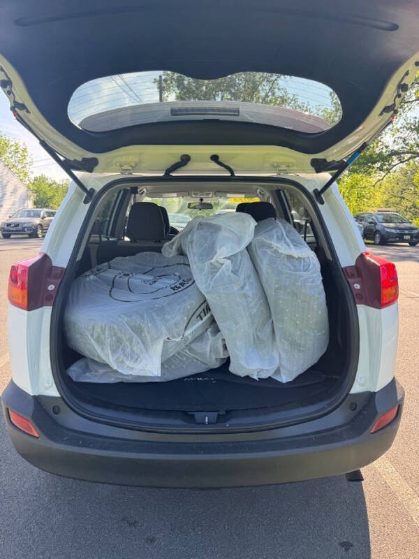 2014 Toyota RAV4 LE