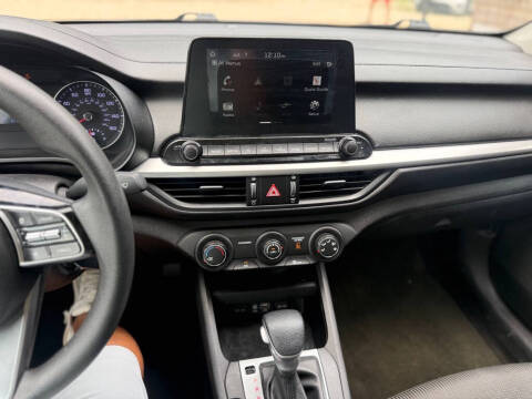 2021 Kia Forte FE
