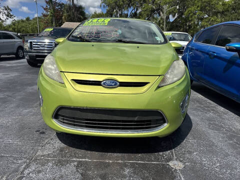 2011 Ford Fiesta SES