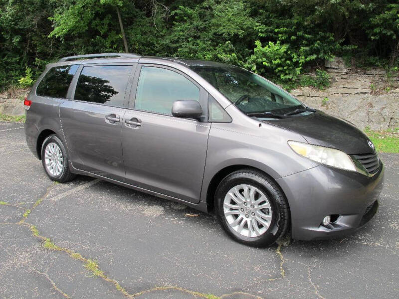 2011 Toyota Sienna