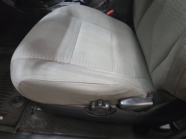 2017 Toyota Tacoma SR