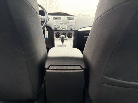 2011 Mazda MAZDA3 i Touring