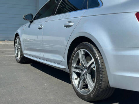 2018 Audi A4 2.0T quattro Prestige