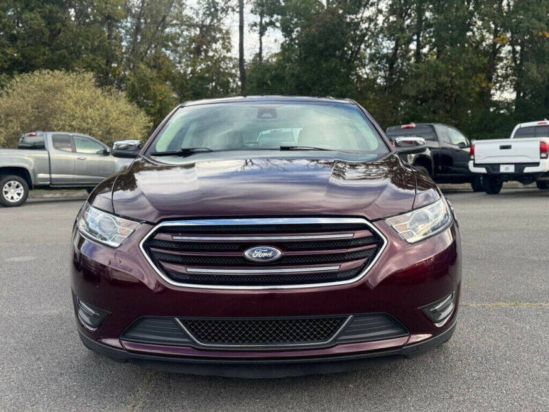 2019 Ford Taurus Limited