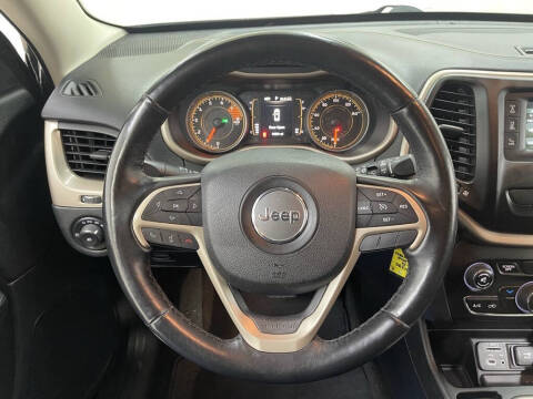 2016 Jeep Cherokee Latitude Altitude