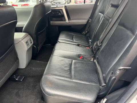 2012 Toyota 4Runner SR5
