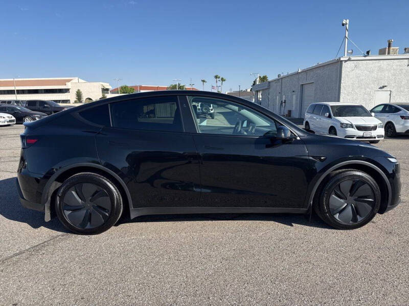 2026 Tesla Model Y Premium