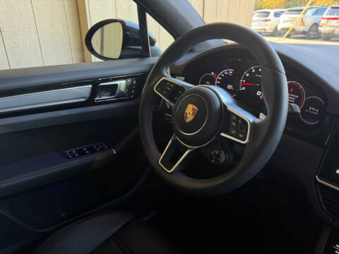 2023 Porsche Cayenne Coupe Platinum Edition