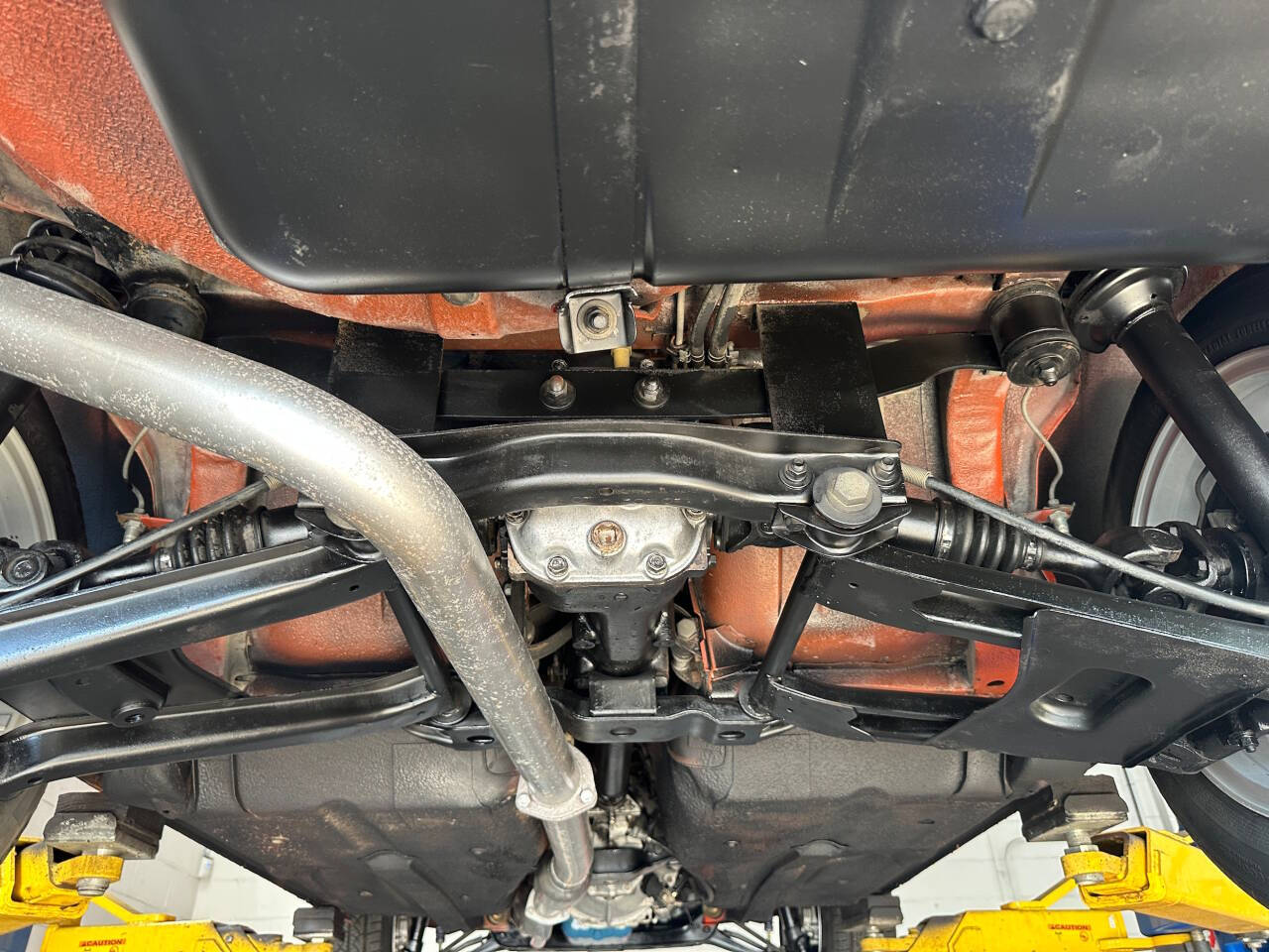 1972 Datsun 240Z 73
