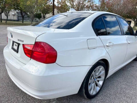 2011 BMW 3 Series 328i