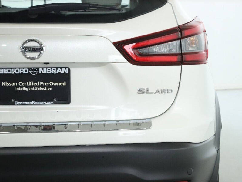 2022 Nissan Rogue Sport SL