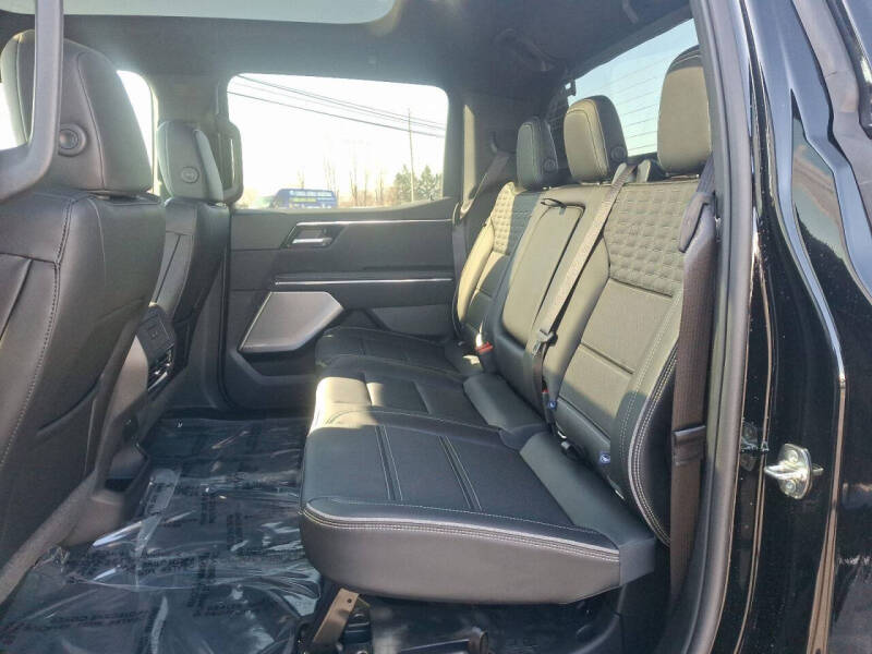 2025 GMC Sierra EV Denali