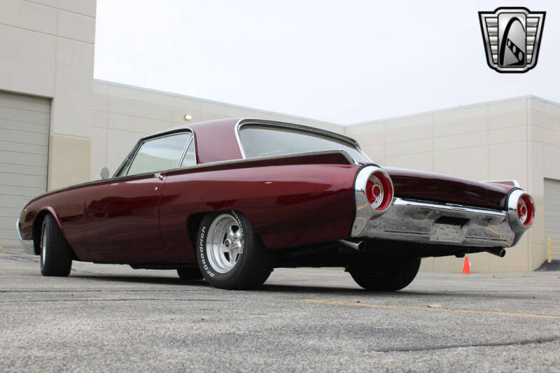 1962 Ford Thunderbird
