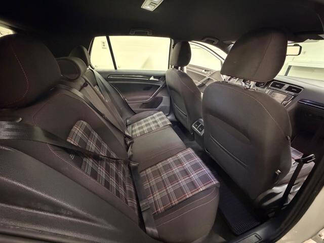 2016 Volkswagen Golf GTI