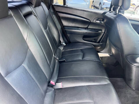 2011 Chrysler 200 Limited